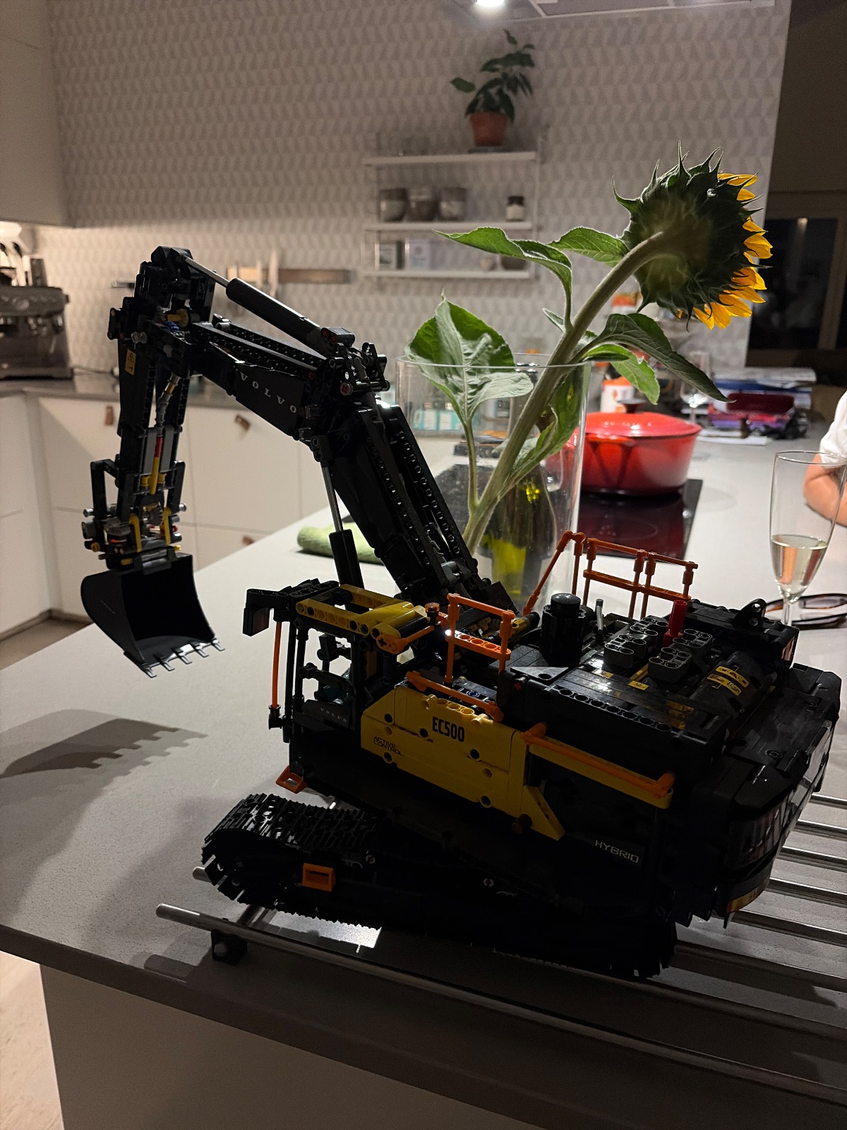 Lego Technic Volvo EC500 grävmaskin